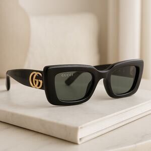 NEW Gucci GG1827S 001 Black Frame Grey Lenses 100% Authentic Sunglasses